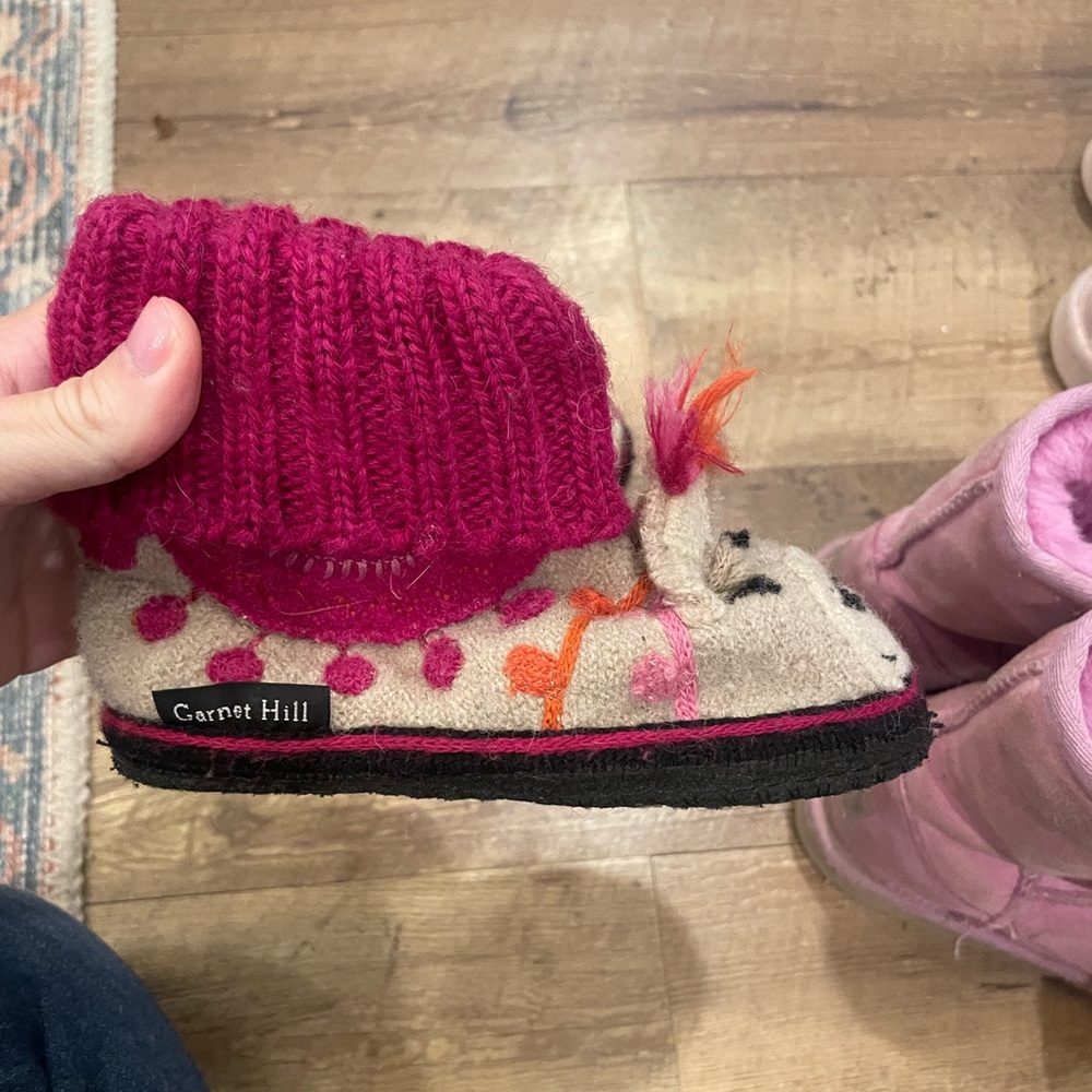 Garnet Hill slippers - Picture 4 of 4